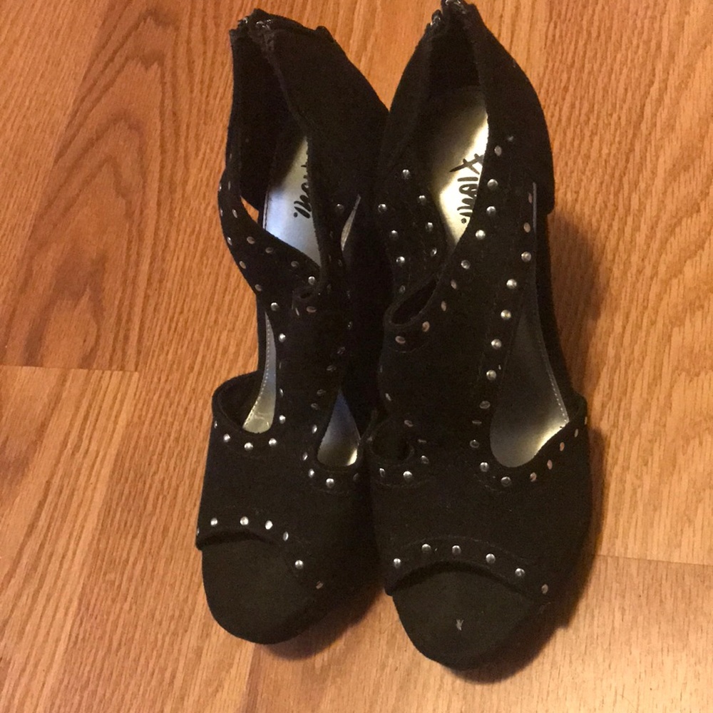 Ladies wedges